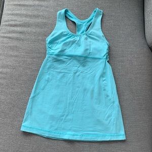 Lululemon Sz 4 top